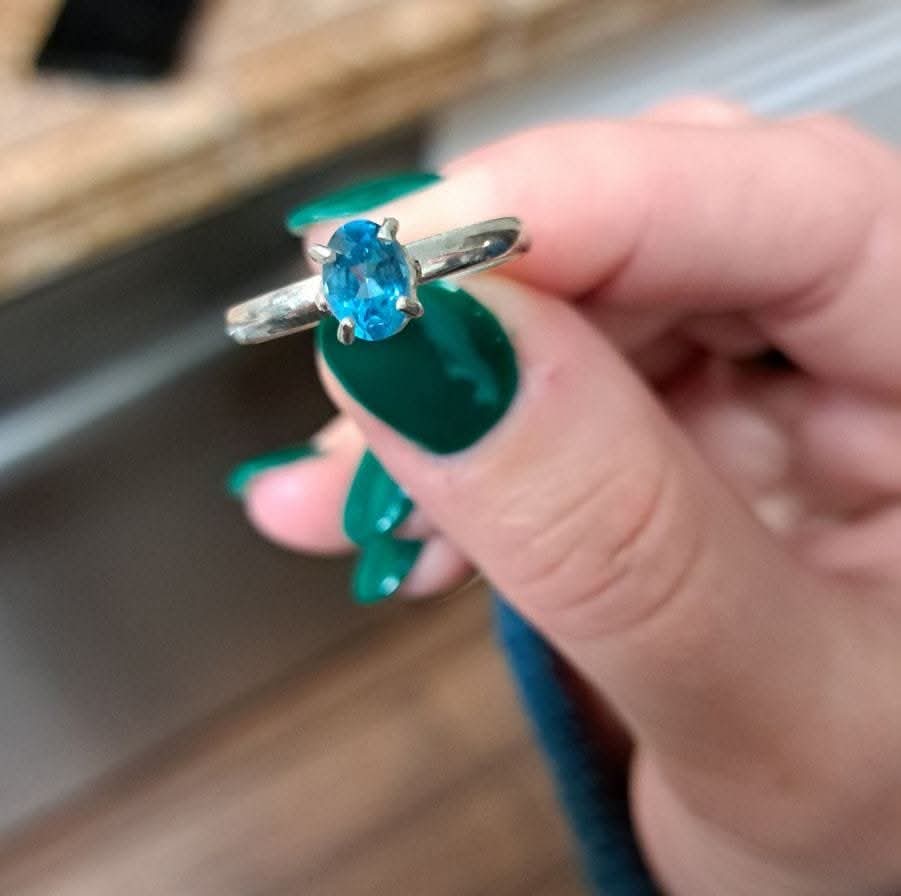 Blue topaz ring