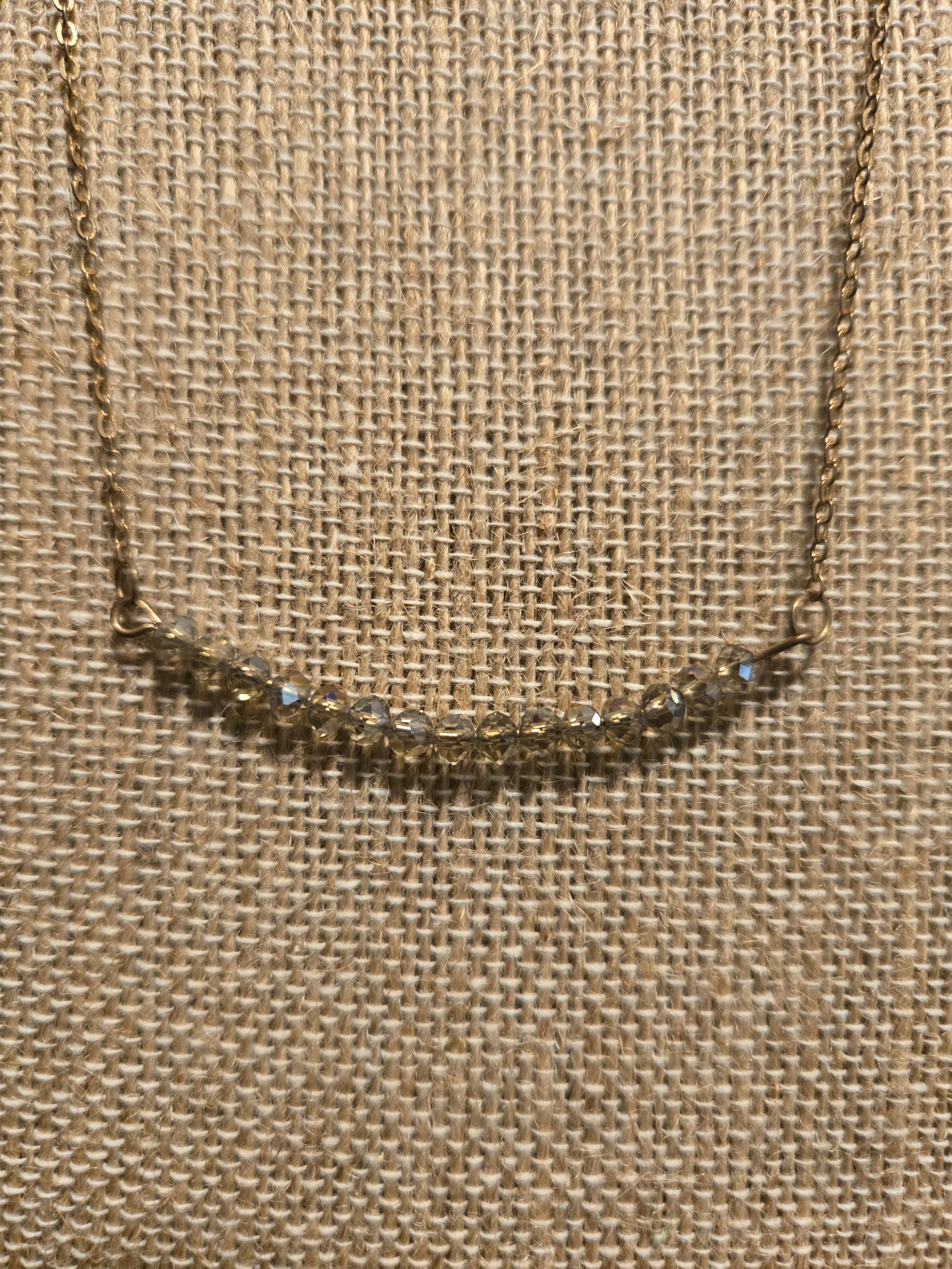 Agae bar necklace