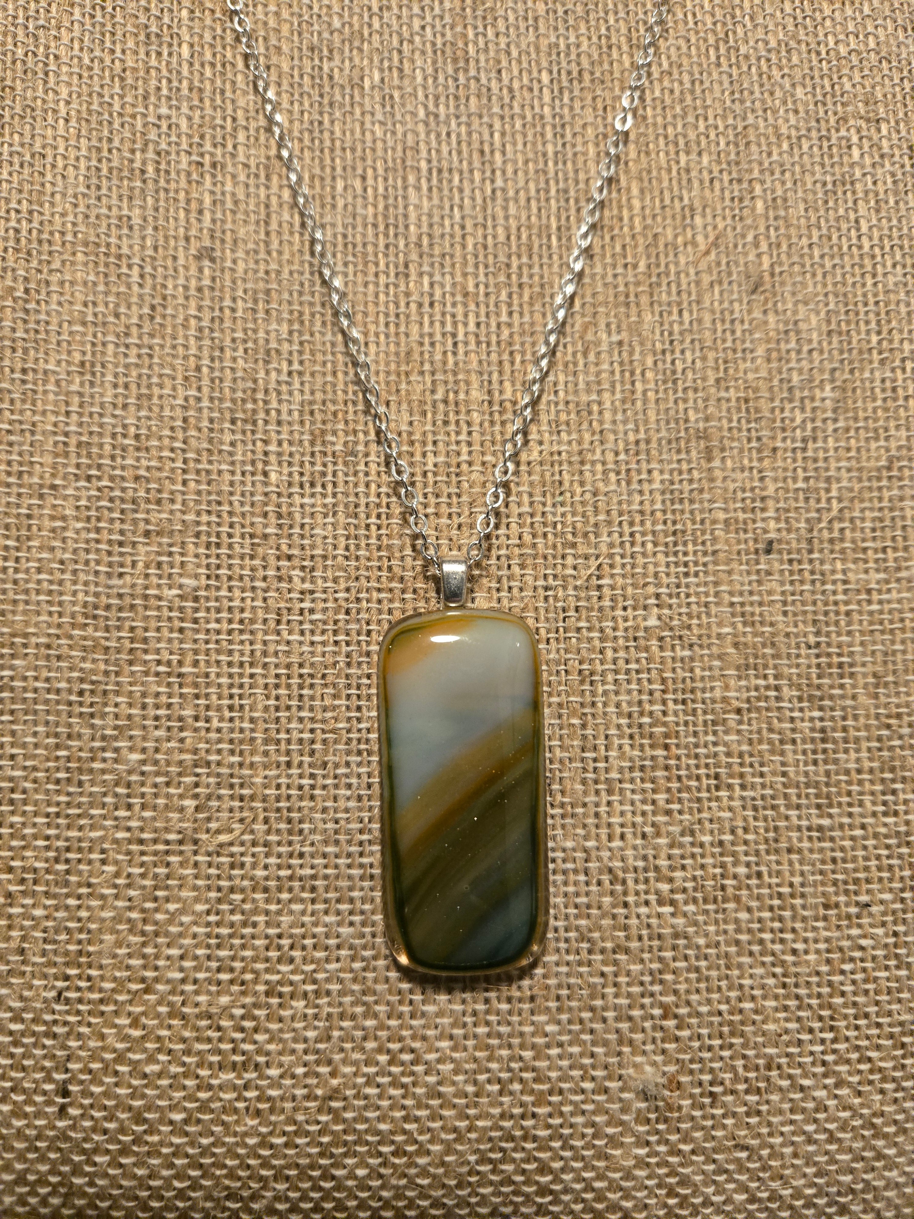 Banded agate necklace